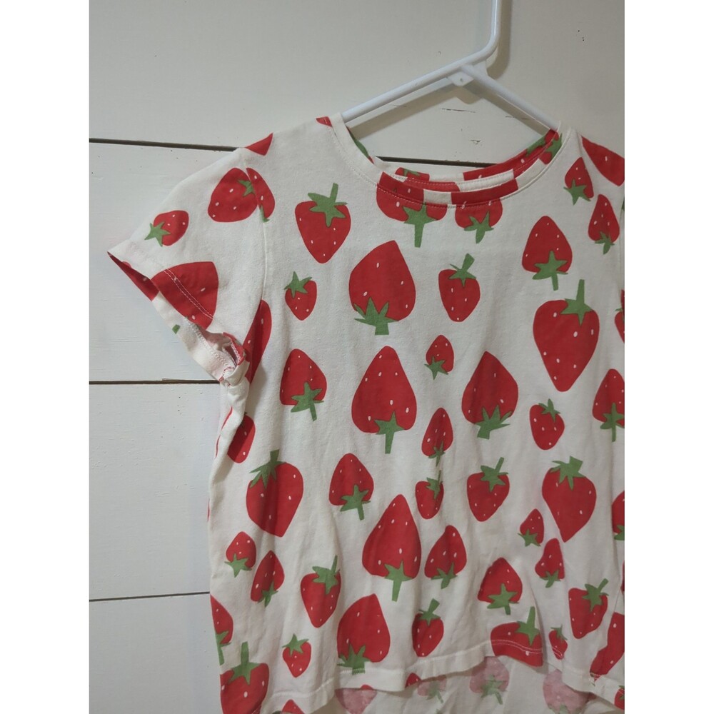 Old Navy strawberry t-shirt summer large -10/12